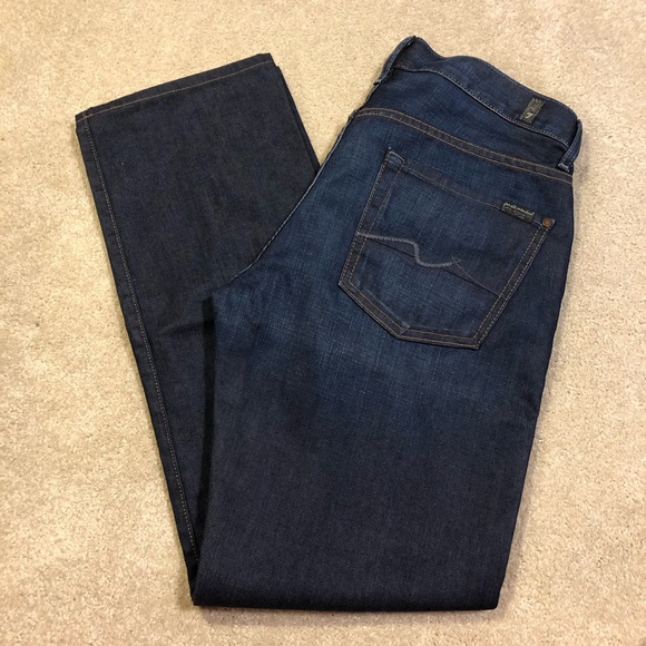 Men’s 7 For All Mankind Carsen Jeans - Picture 4 of 5